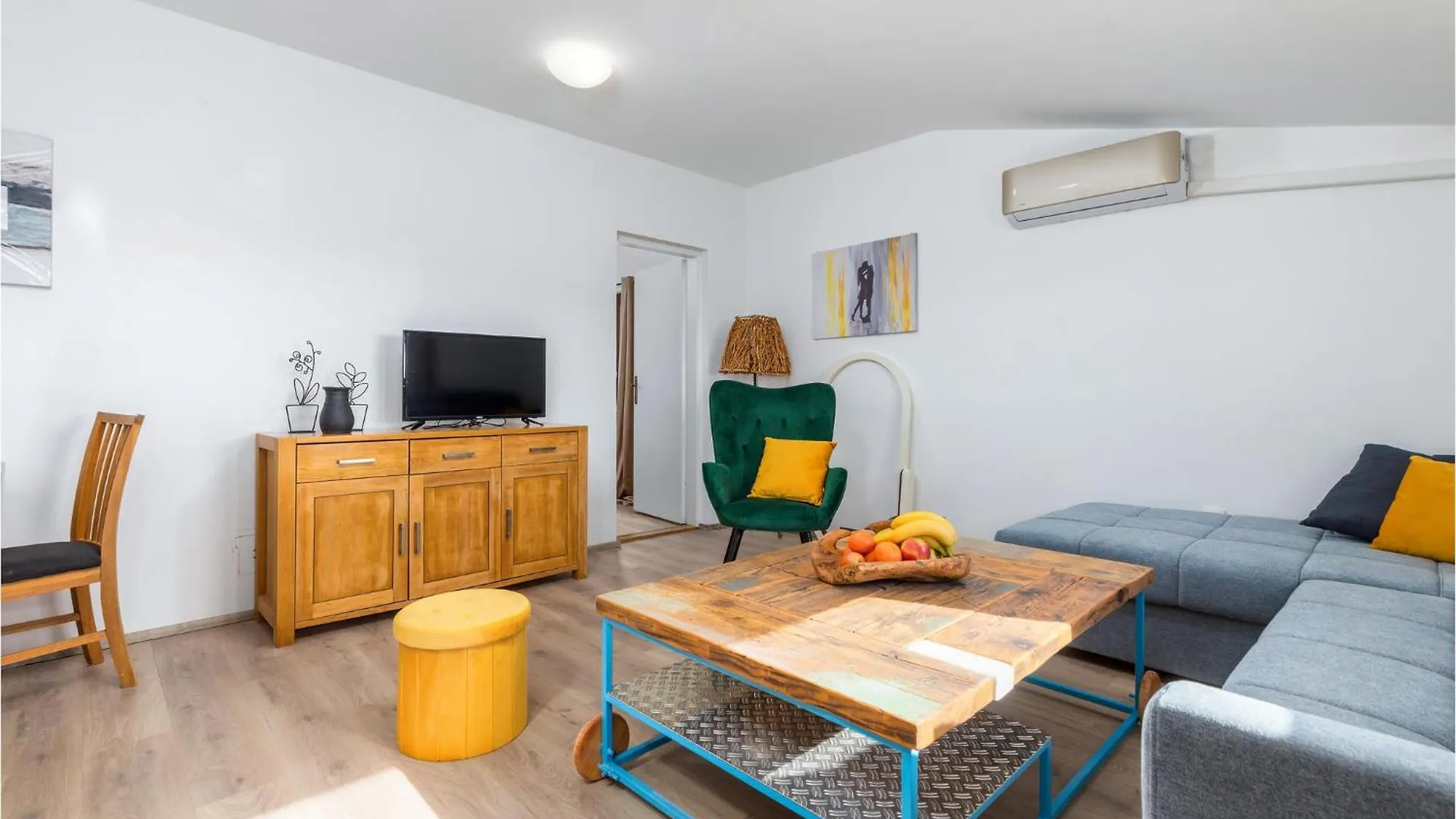 Stunning Apartment In Fazana With Kitchen 0*,  Κροατία